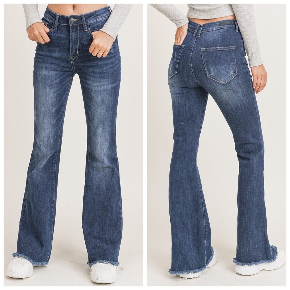 Risen High Rise Vintage Frayed Hem Flare Jeans, Dark Wash, Stretch Denim, EUC!